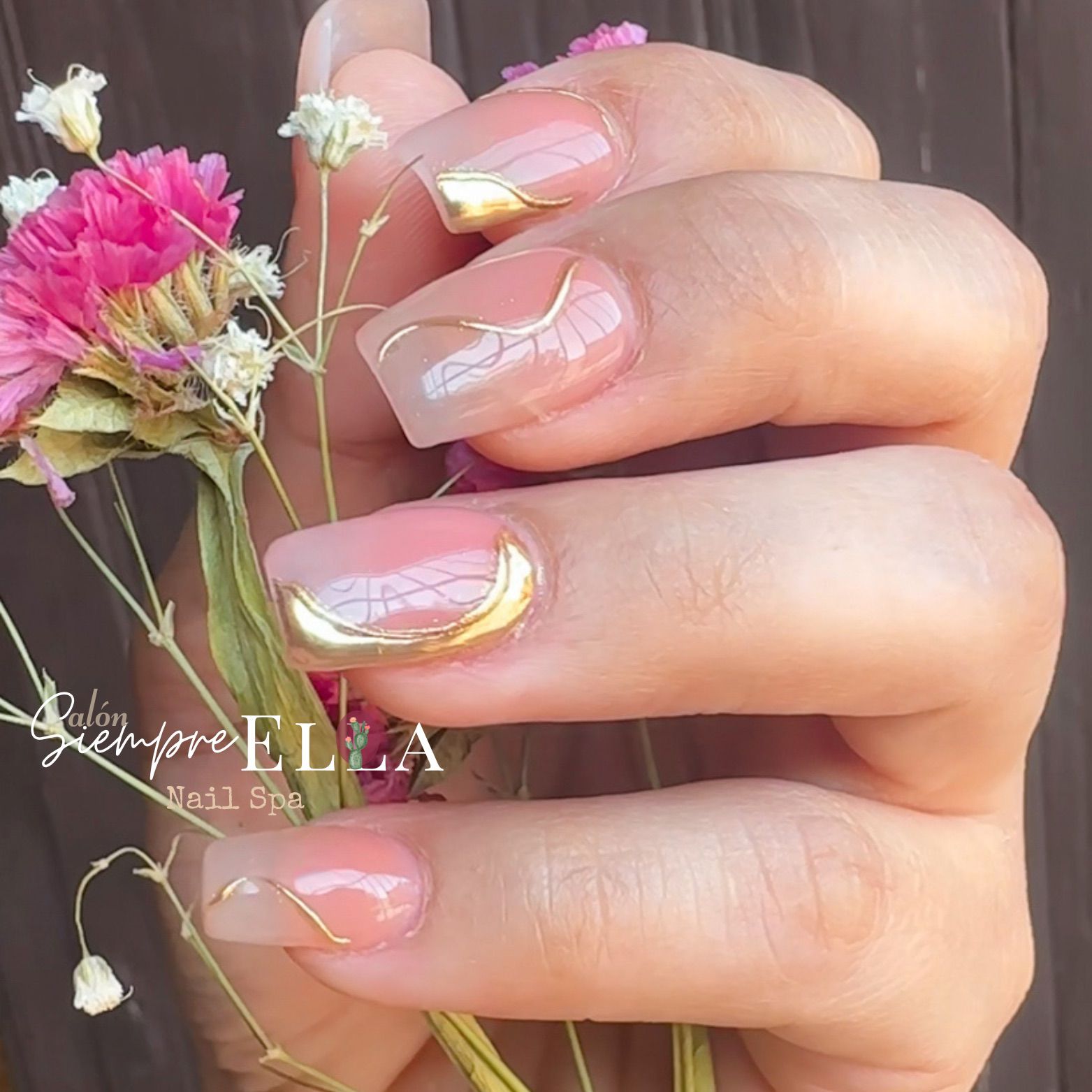 Trabajo de uñas